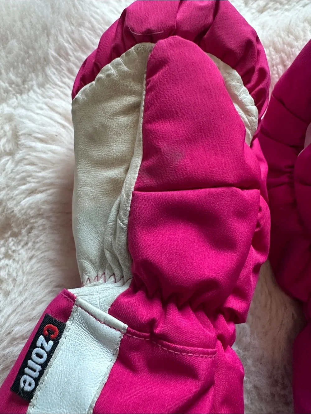 Hestra Kids Mittens in Fuchsia Pink